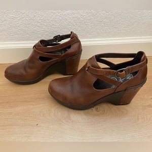 Dansko Wedges, size 38